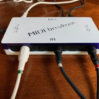 Trường hợp cho bảng đột phá DEFTAUDIO 8+8 MIDI