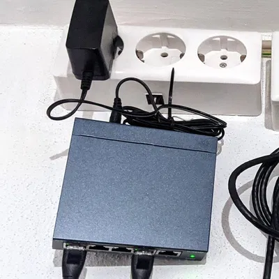 Móc áo cho công tắc mạng TL-SG105