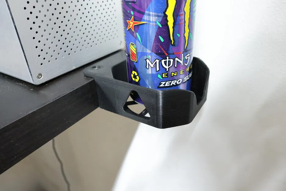 Một ốc vít khác trên giá đỡ cốc - Image 2