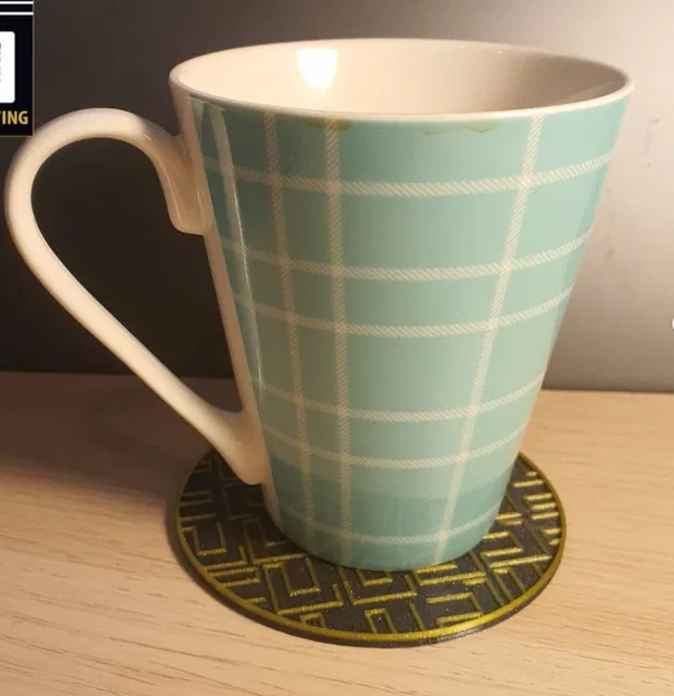 Tàu lượn vàng - Image 1