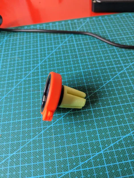 Núi điện thoại thông hơi ở chân xe - Image 3