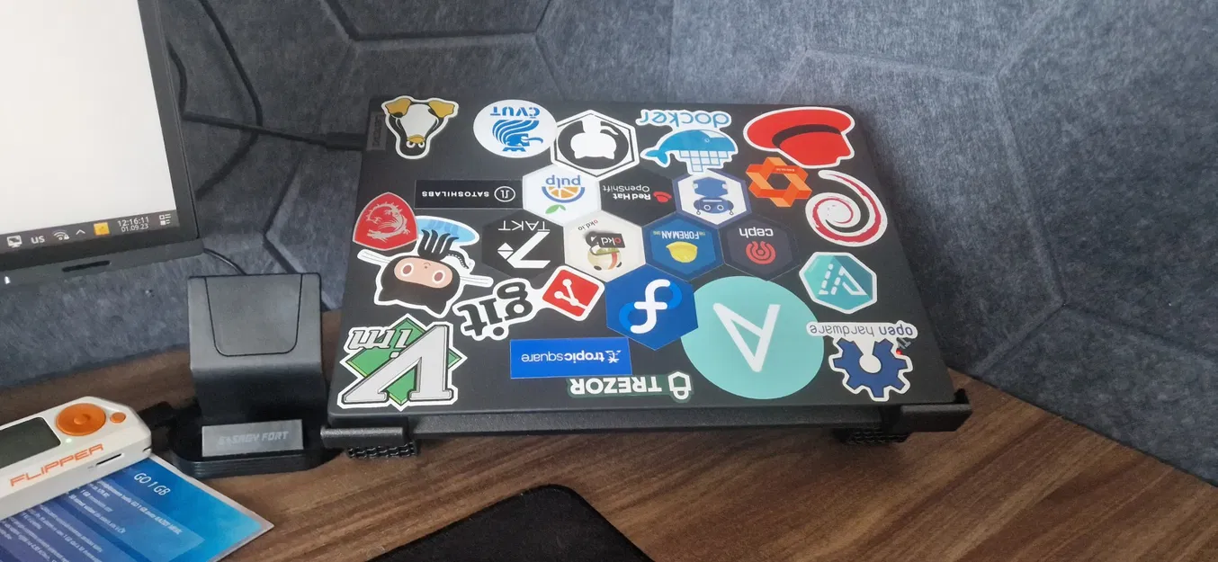 Lenovo x13 Notebook Stand - Image 2