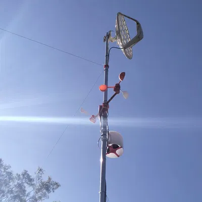 Trạm thời tiết. Raingauge, máy đo tốc độ và gió