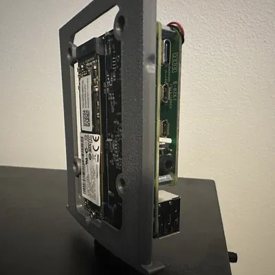 PI4 với SSD Sled