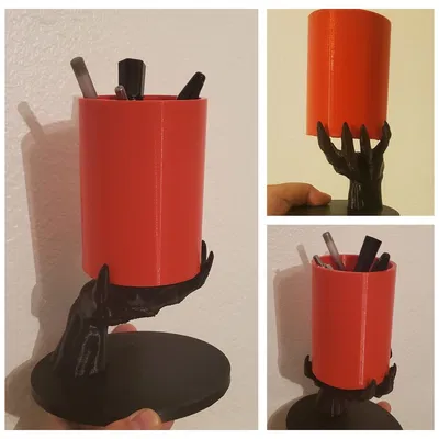 Giá đỡ bút chì của quỷ có móng