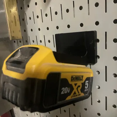 Kiểm soát tường Dewalt 20V