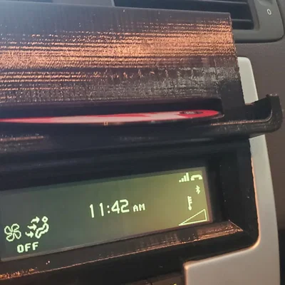 Người giữ điện thoại Volvo C30/S40/V50 có khe cắm CD