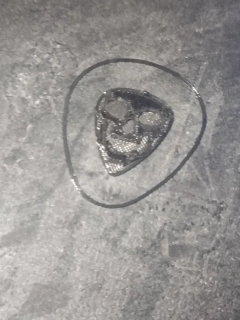 Guitar Skull Pick - Image 2