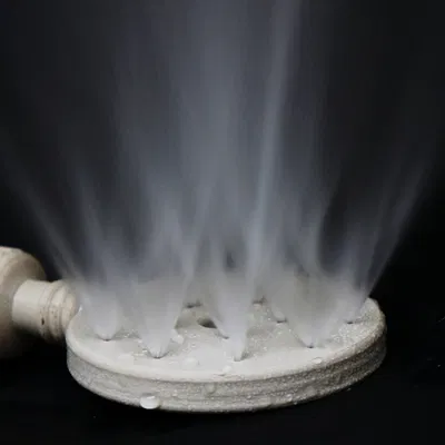 Bình xịt sương mù lốc xoáy