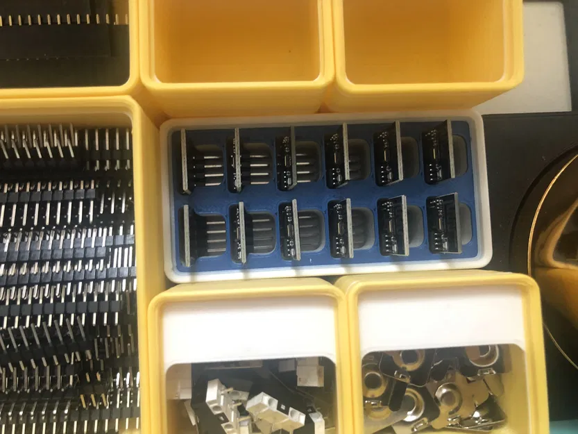 Người giữ Gridfinity ESP-01 - Image 2