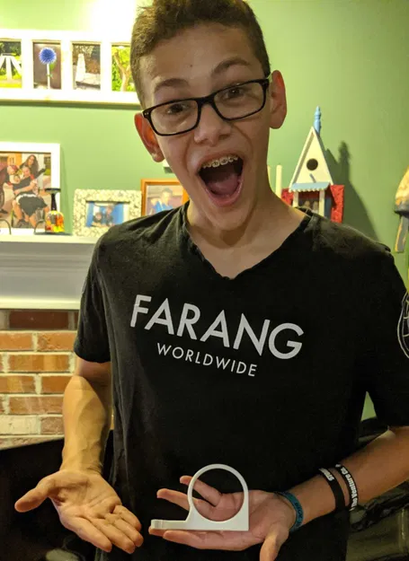 Khung cáp sạc điện thoại - Image 3