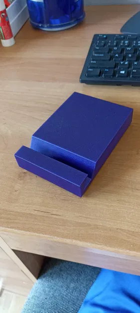 Đứng trên giá đỡ điện thoại di động - Image 3