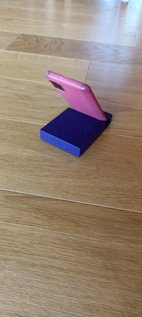 Đứng trên giá đỡ điện thoại di động - Image 4