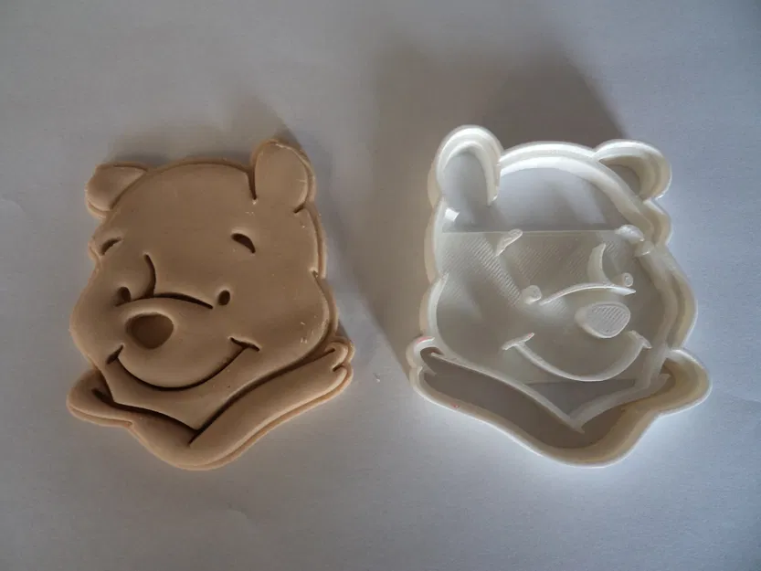 Winnie the Pooh Cookie Cutter - Image 2