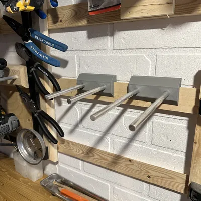 Người giữ công cụ chung cleat của Pháp