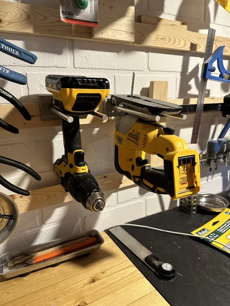 Người giữ công cụ chung cleat của Pháp - Image 3