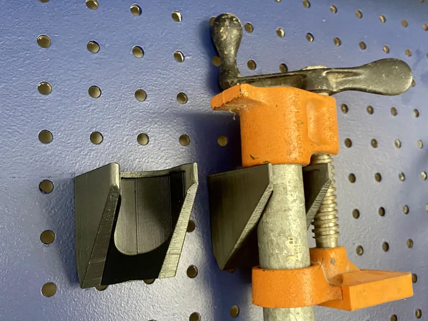 Gắn ống pegboard 1 " - Image 1