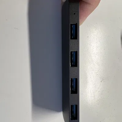 Người giữ trung tâm USB Beikell