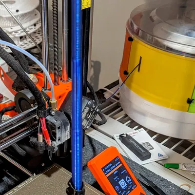 Một nửa kích thước thu gọn ánh sáng Sith (lưỡi có thể tháo rời)