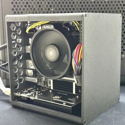 ITX PC Cube Case với SFX PSU