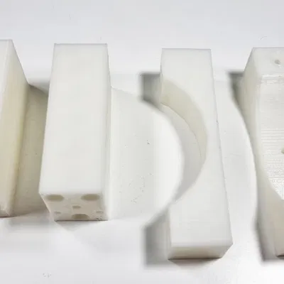 Crystal Radio Gối khối & Pedestal - 3 inch