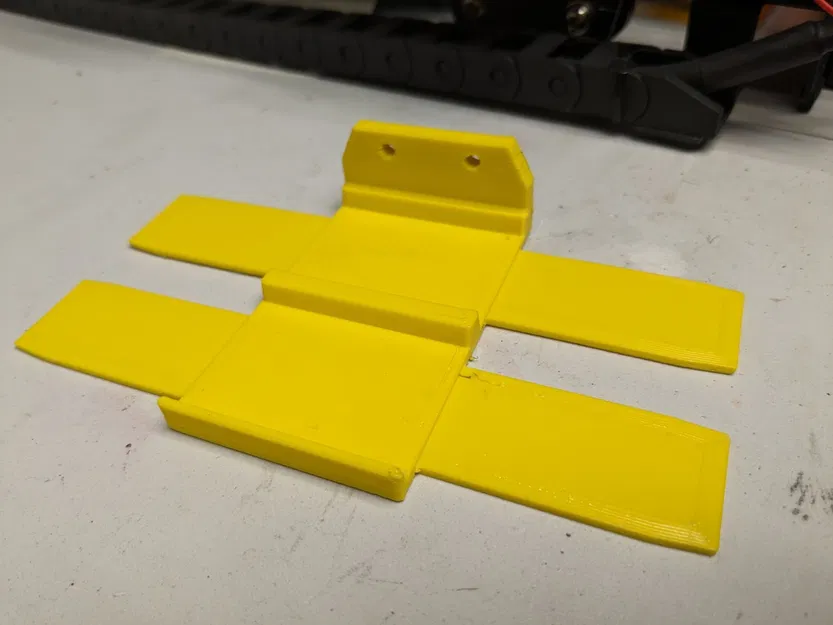 Hotwheels/Matchbox cạnh nhau, đầu nối tường - Image 4