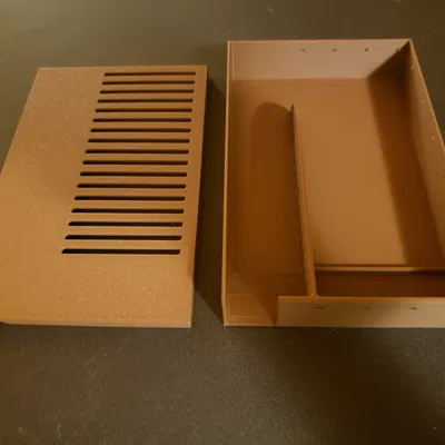 Một cái bẫy chuột phối hợp nhỏ hơn tốt hơn