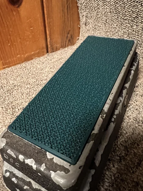 Crybaby wah topper - Image 2