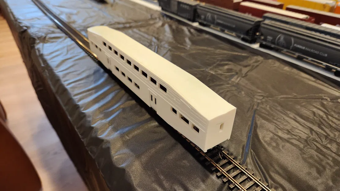 Bombardier Bilevel - Image 3