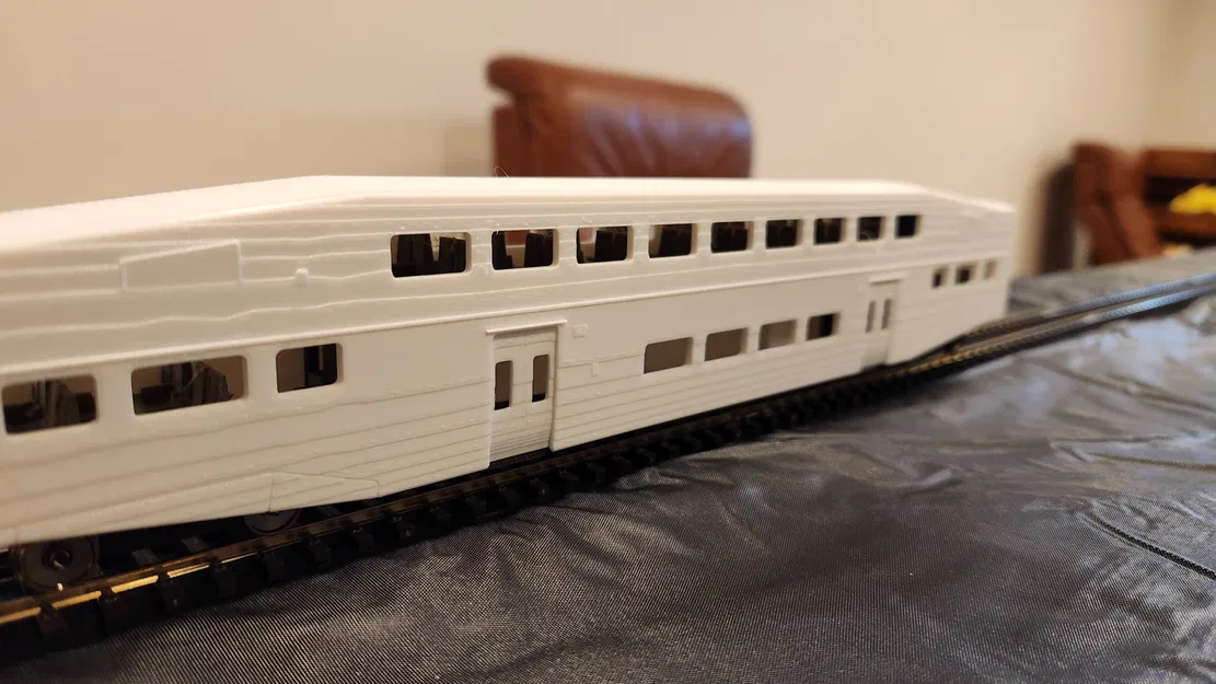 Bombardier Bilevel - Image 4