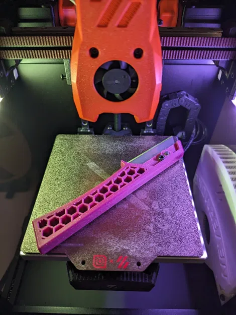 Tay cầm lưỡi tiện ích - Hexagon là Bestagon - Image 1