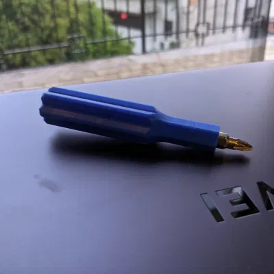 Tuốc nơ vít từ nhỏ và cứng đầu