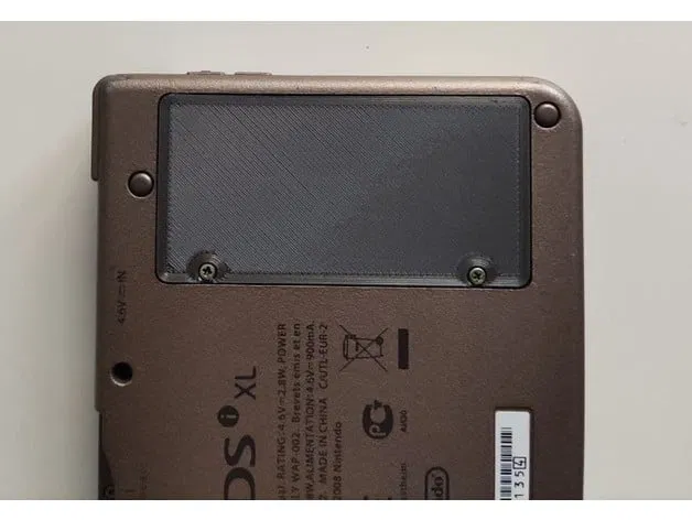 Nintendo DSI XL Pin - Image 1