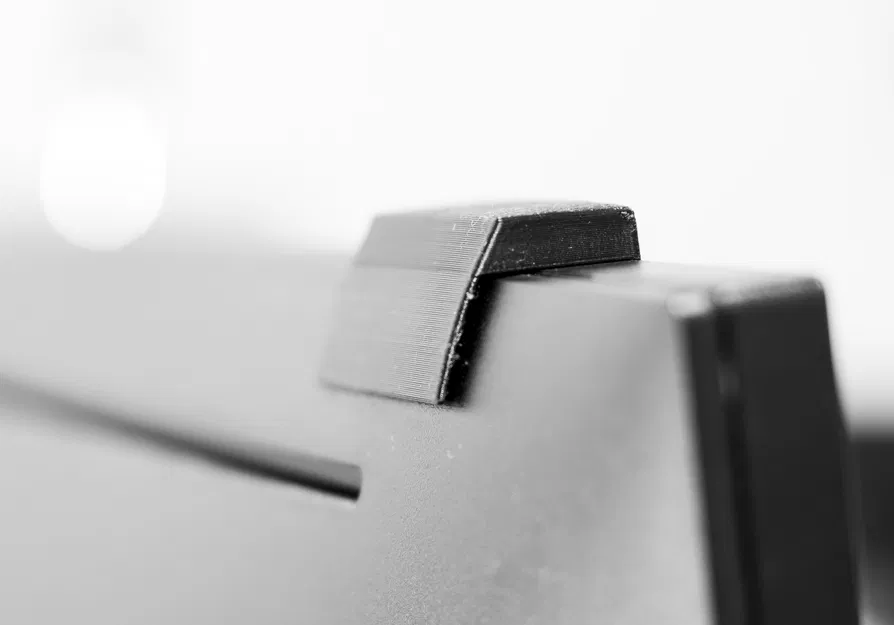 Logitech C920 Spacer cho Dell Monitor - Image 3