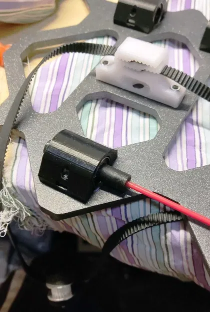 LM8UU (Spray) Bear -Scale - Image 1