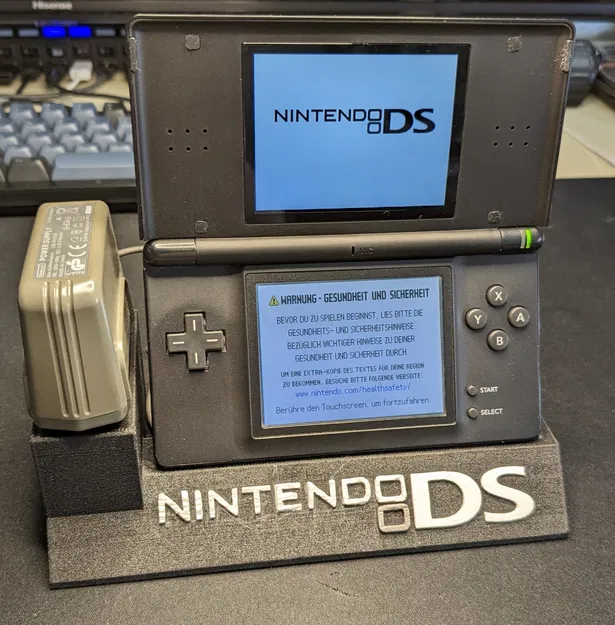 Nintendo DS Stand (mini) - Image 1