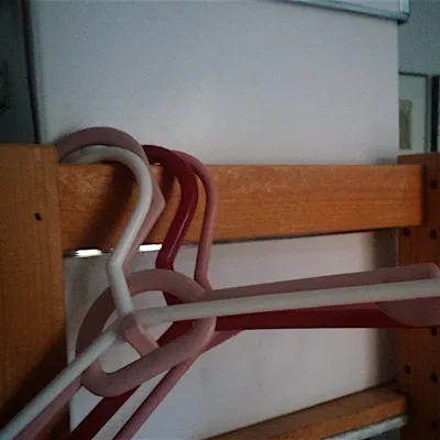 Móc áo cho kệ Ivar