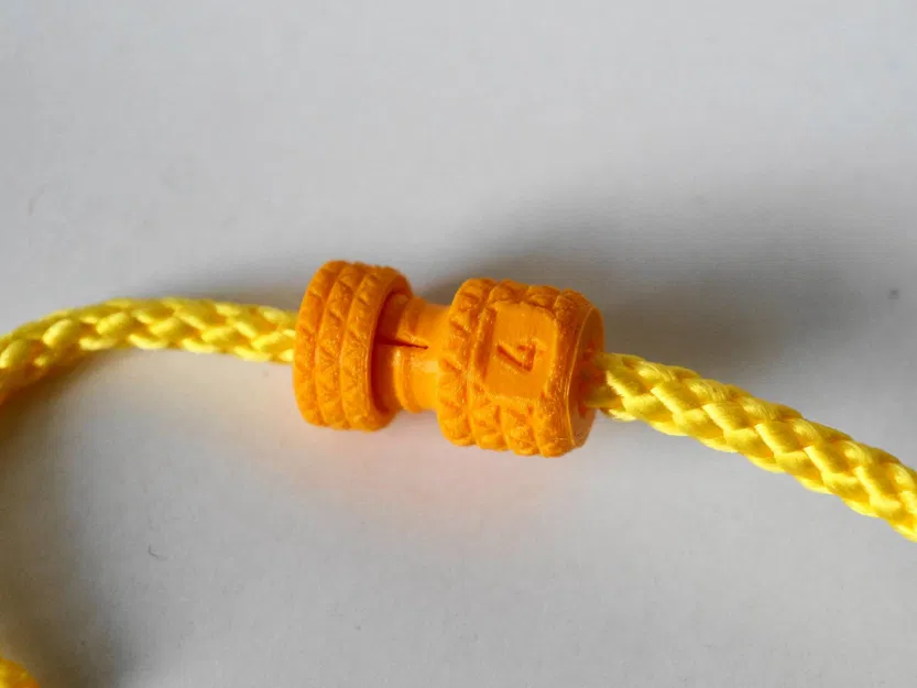 Nắm chặt mâm cặp - Image 3