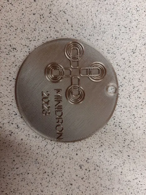 Máy bay không người lái huy chương - Image 1