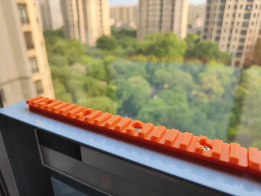 Picatinny Rail 10cm M5 vít - Image 1