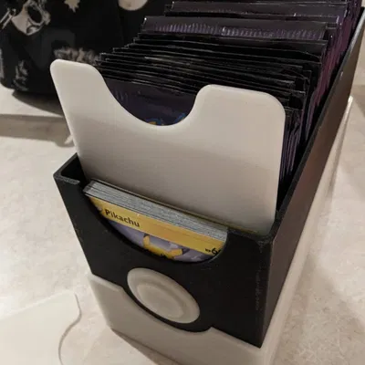 Chia cho hộp thẻ Pokemon