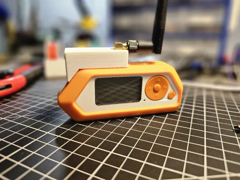 NRF24L01 FLIPPER ZERO CASE - Image 1