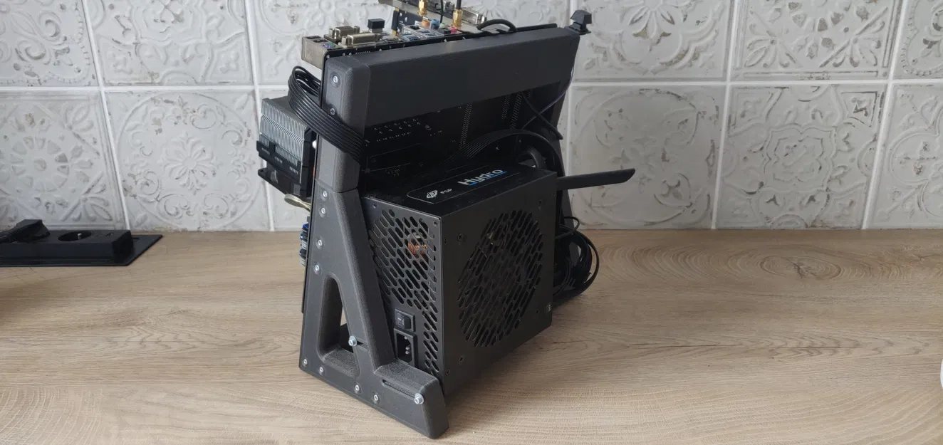 ATX mở khung PC - Image 3