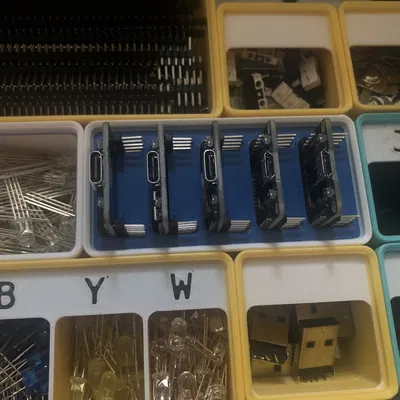 Người giữ Gridfinity ESP32