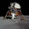 Mô hình mặt trăng Apollo 11 - Thumbnail 3