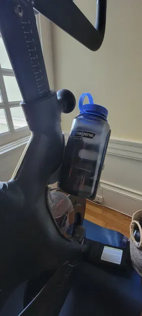 Peloton Bike+ Nachene Chai Chủ - Image 3