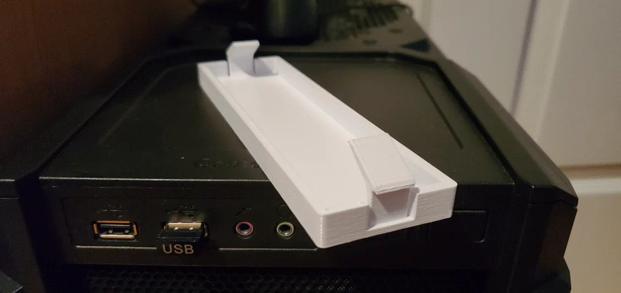 Cooler Master HAF 912 Drive Bay Cover - Image 1