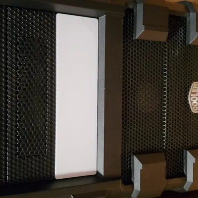 Cooler Master HAF 912 Drive Bay Cover