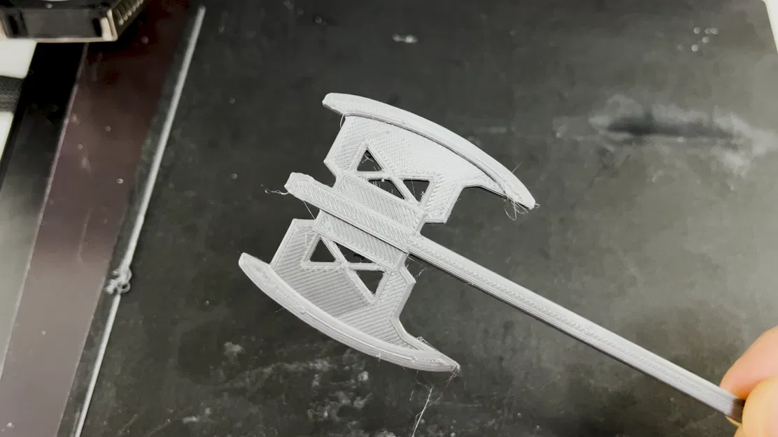 Gimli's Axe for Lucky 13 - Image 3