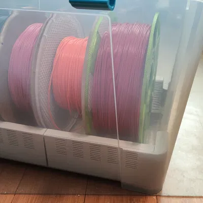 Container silica gel cho IKEA thu thập 22L